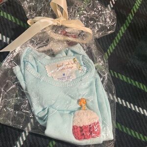 Unisex Infant Cotton Tee with Cupcake Embroidery